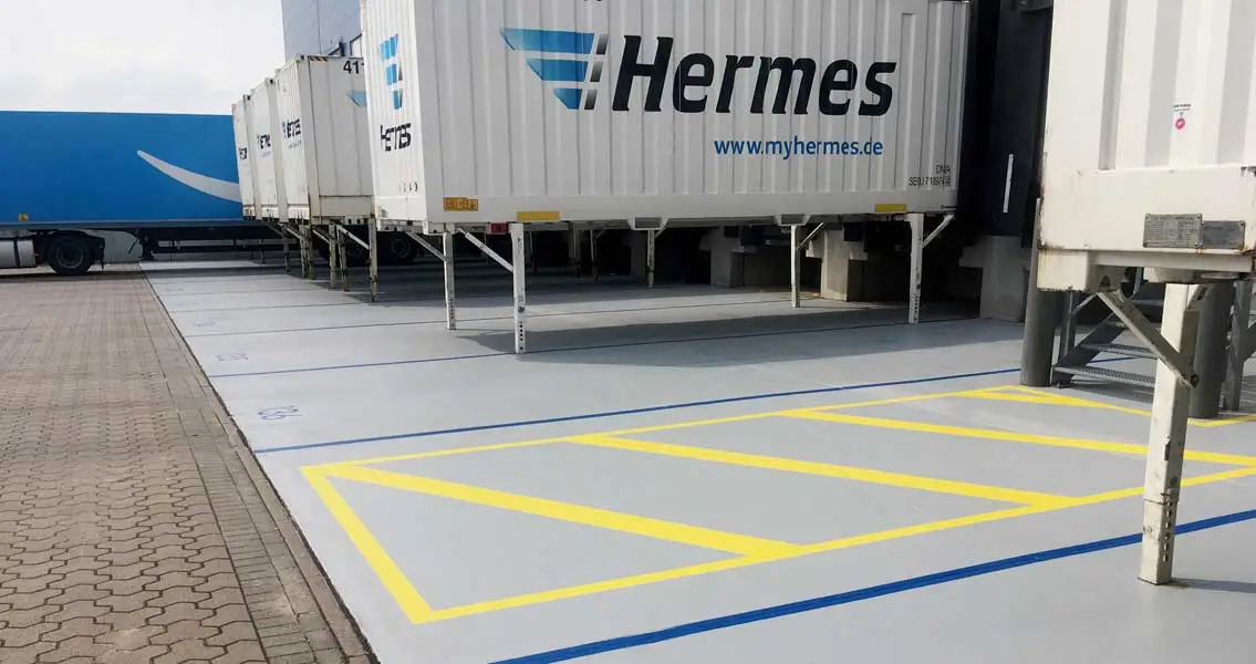 Les zones de chargement de la plate-forme Hermès après l'installation du système MC-Floor TopSpeed.